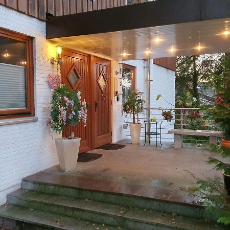 Apartment Bei Hamburg Bis 10 Personen Mit Terasse Und Gartennutzung. ブーフホルツ・イン・デア・ノートハイデ エクステリア 写真